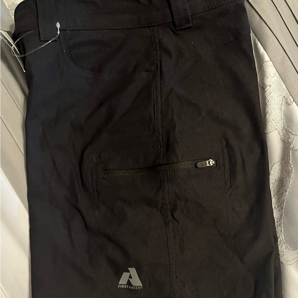 NWT Eddie Bauer WR Guide Short size 12 Black hiking shorts - Picture 6 of 8